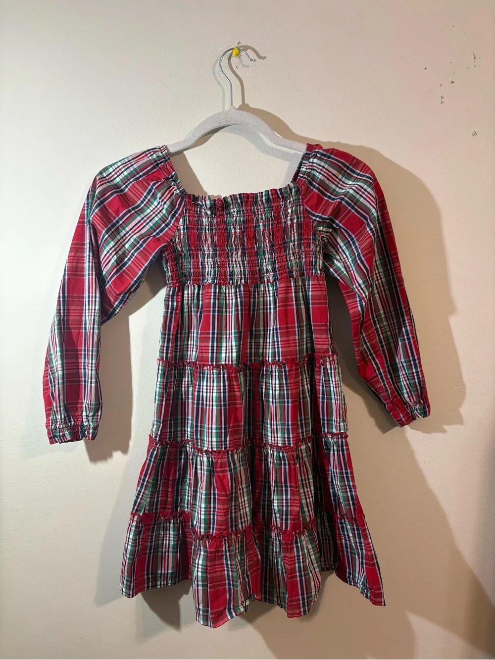 Crown & Ivy Kids dress size 6X festive red green plaid smocked Tiered Dress